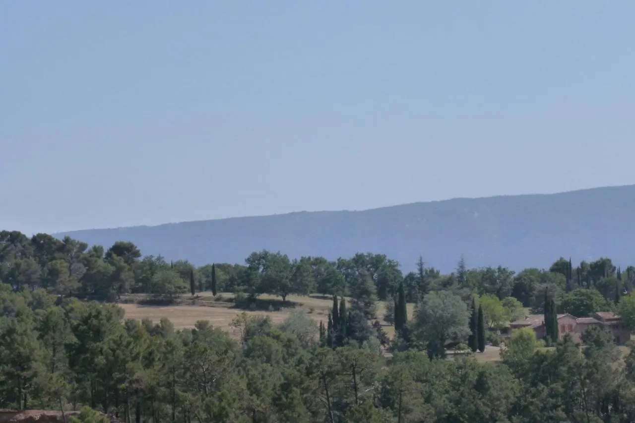 La Cachette Centre Village Roussillon en Isere Fransa