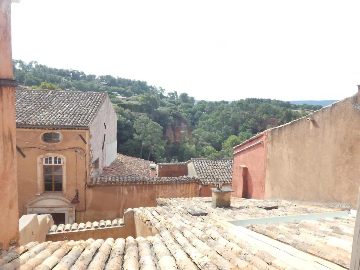 La Cachette Centre Village Roussillon en Isere