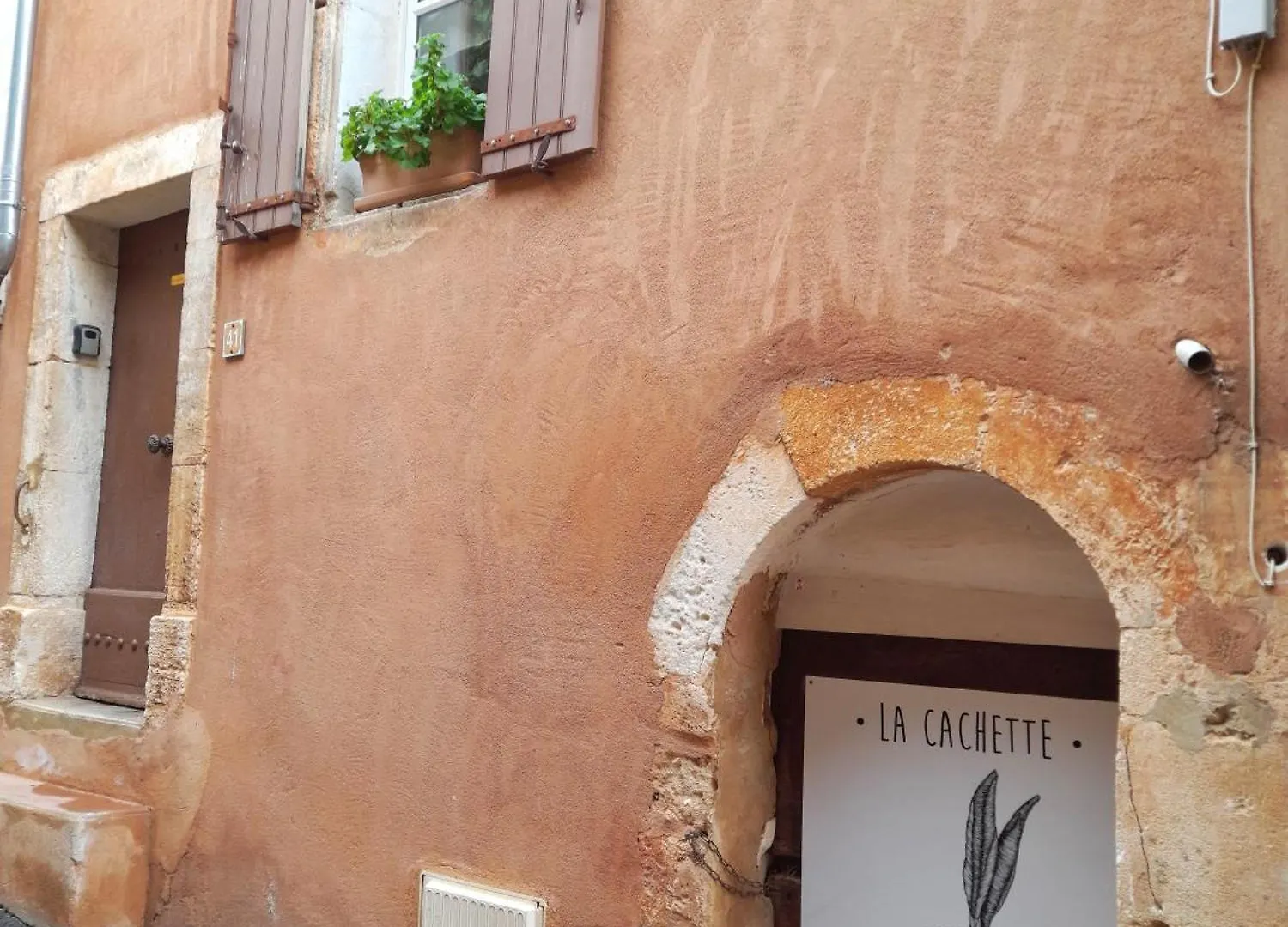 Tatil Evi La Cachette Centre Village Roussillon en Isere
